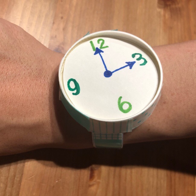 紙コップ工作 大人も子供も憧れる腕時計を紙コップで作ってみよう ことのは